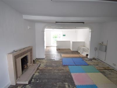 Living Room / Kitchen  or Office Space